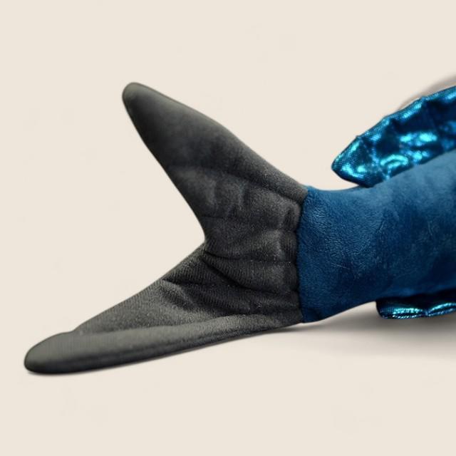 飛び魚の柔らかいぬいぐるみ