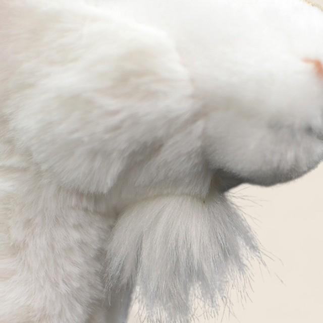 リアルなヤギのふわふわぬいぐるみ