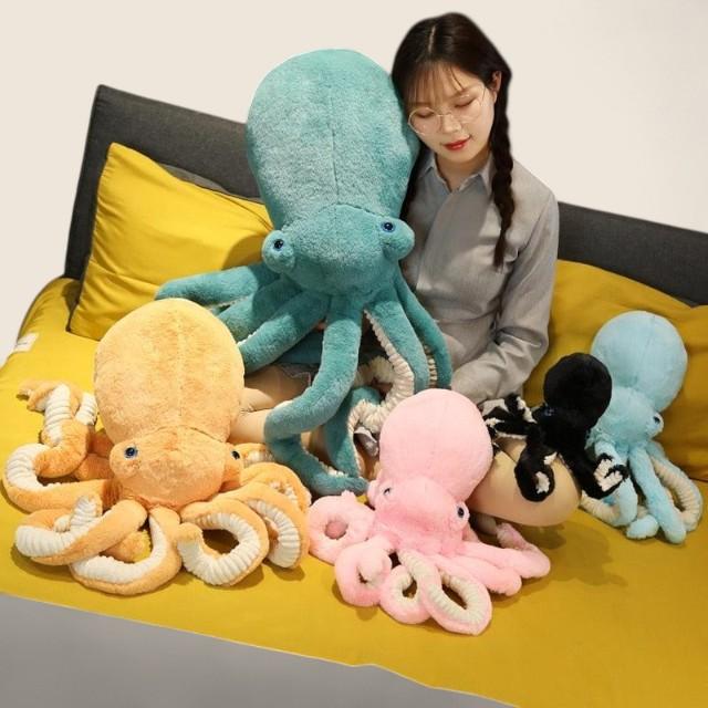 カラフルなタコの柔らかいぬいぐるみ