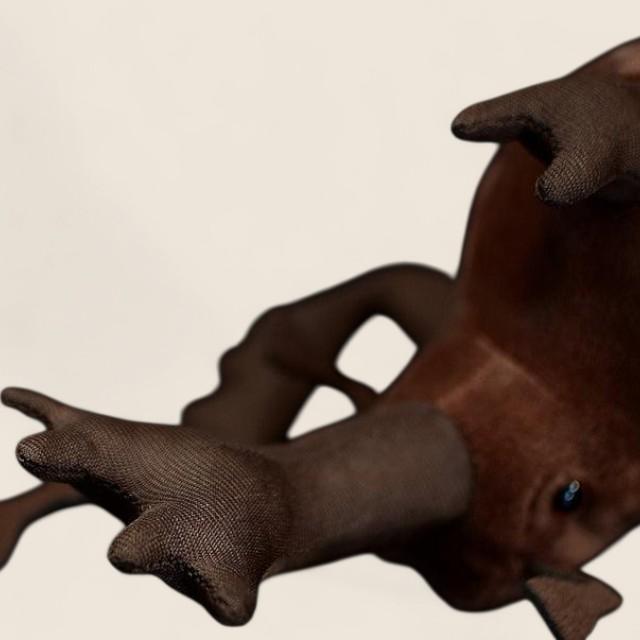 カブトムシの柔らかいぬいぐるみ