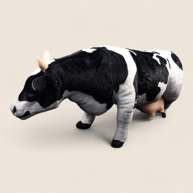 乳牛のふわふわぬいぐるみ