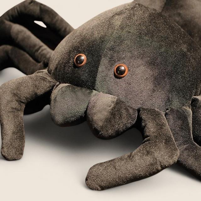 大きなクモのソフトぬいぐるみ枕おもちゃ