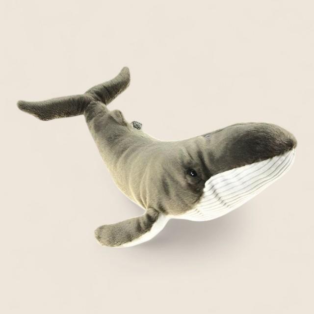 ザトウクジラのふわふわぬいぐるみ